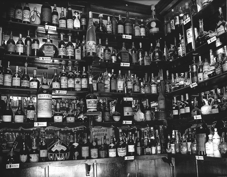 botellas-Chicote museo chicote historia | Rojo Cangrejo Blog de Viajes