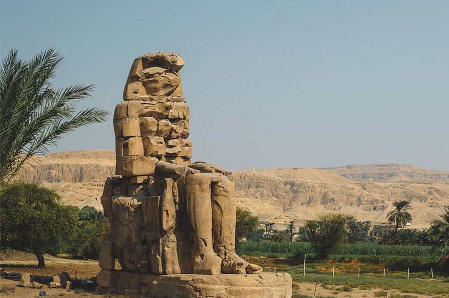 Colsos-Memnon Colosos de Memnón | Rojo Cangrejo Blog de Viajes